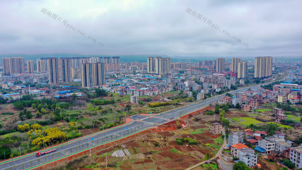 湖南 新田 疏通城市“毛细血管” 城市更新 交通