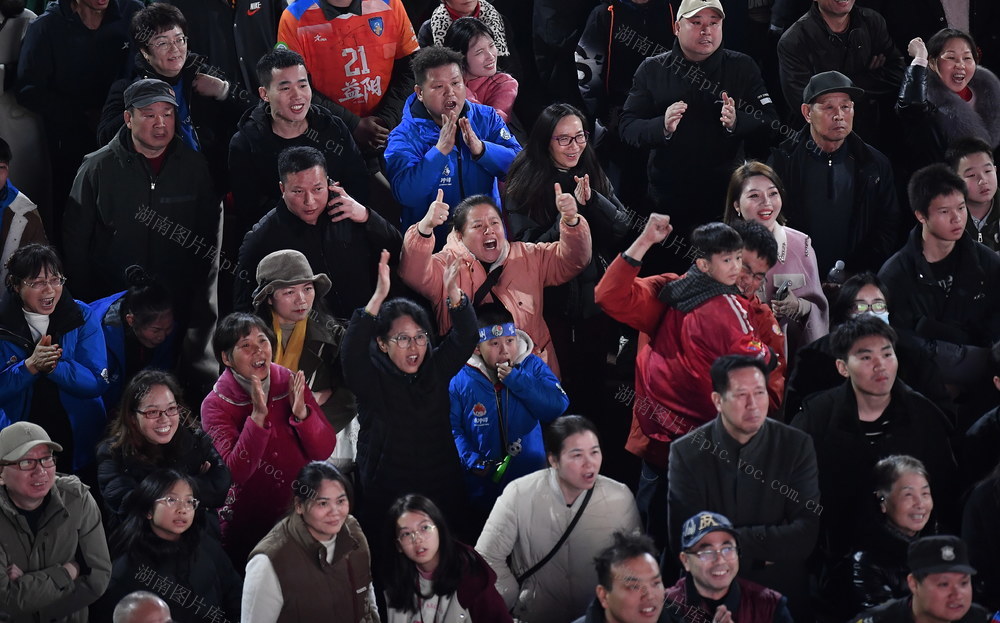 湘超 决赛 永州体育场 万人空巷 数万市民 座无虚席
