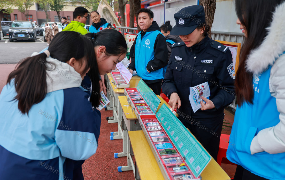 禁毒教育  禁毒进校园