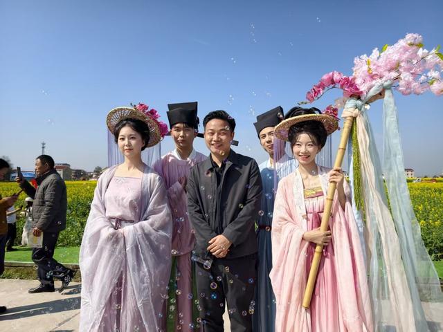 旅游 油菜花