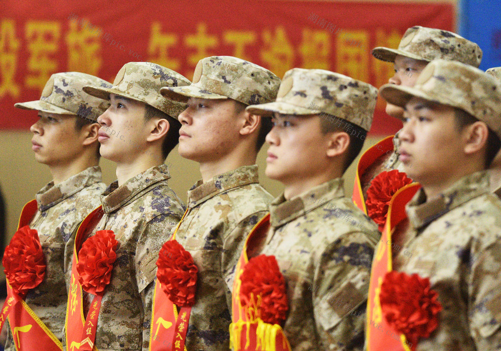 嘉禾：欢送新兵入伍