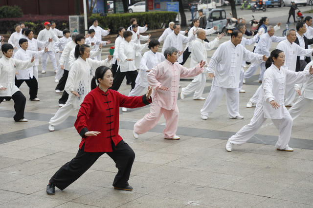 湖南 新田  首个“国际太极拳日”主题展演活动