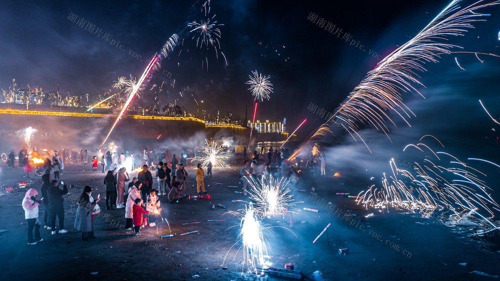 湖南风光 岳阳洞庭湖风景区 岳阳烟花表演 岳阳烟火表演 巴陵广场 岳阳城市