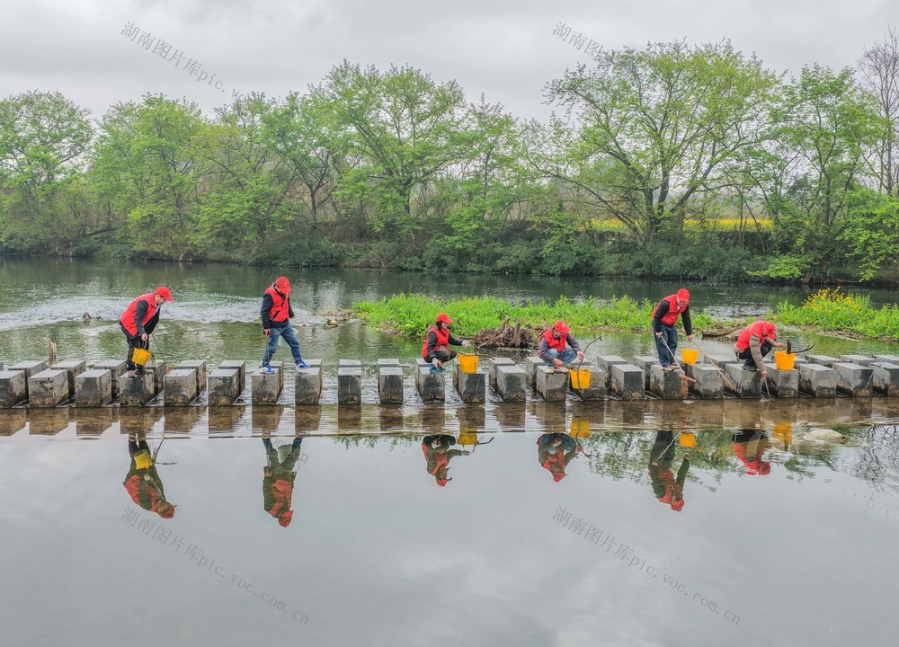 湖南道县：净水护水 迎世界水日