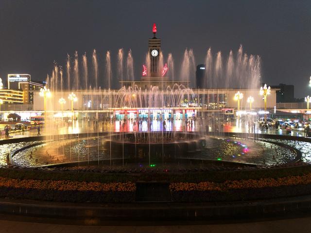 长沙火车站广场音乐喷泉