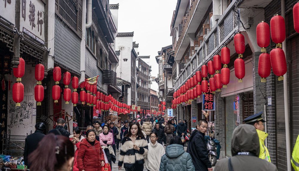 庙会 传统节日 巡游 中国文化 民俗 庆典 民俗文化 街道 热闹 国家级非遗 汨罗长乐镇 长乐镇 长乐古街 长乐上市街 乡村振兴 汨罗 长乐故事会 长乐古镇 春节抬阁巡街 元宵节抬阁故事会 长乐老街 长乐下市街 汨罗长乐故事会 春节民俗 过年习俗 民间艺术巡游 民俗文化节庆巡游