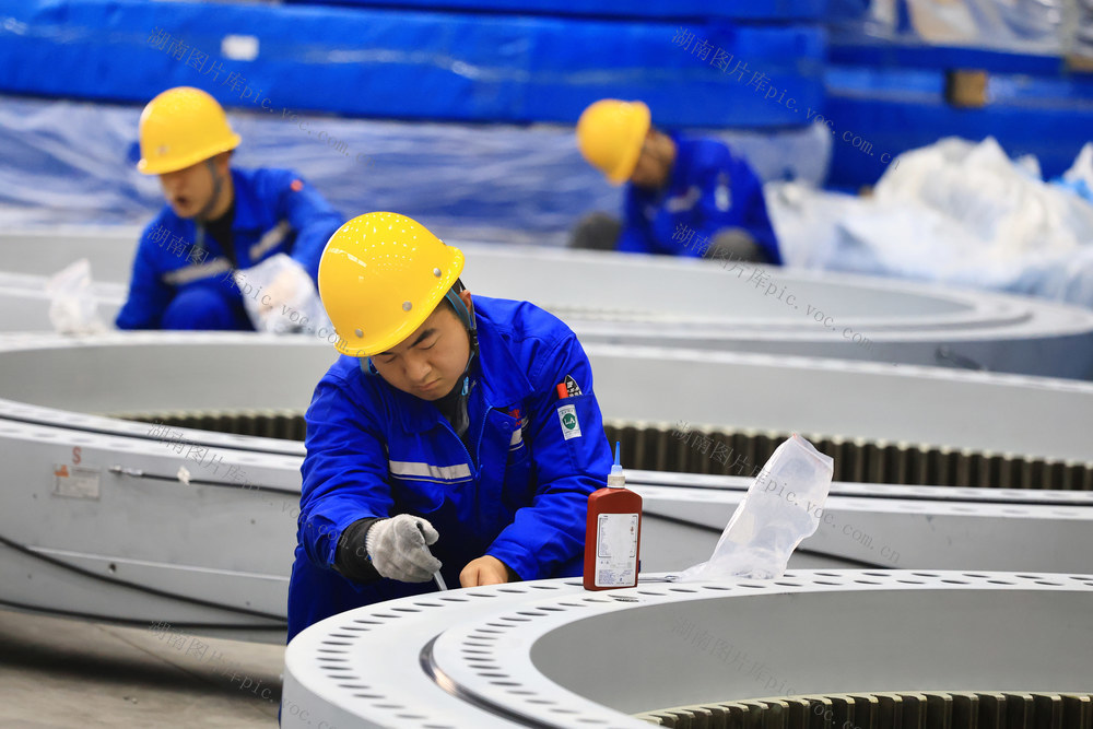 东方 电气  新能源 产业 集群