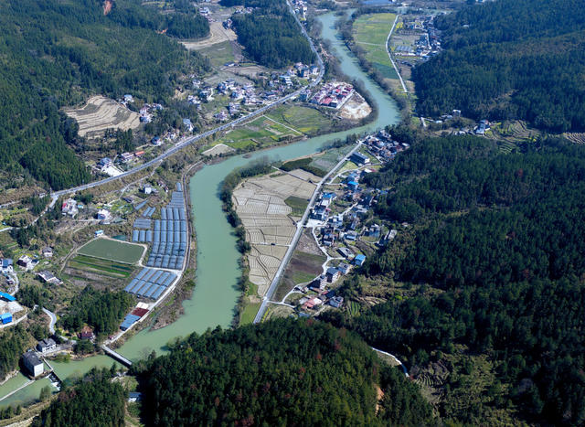 湖南桂东 春日农村 画  普乐镇堡下村