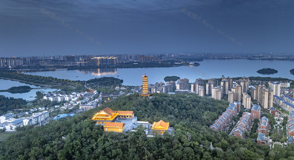 湖南岳阳圣安寺古寺庙 湖南岳阳 岳阳航拍 岳阳延时 圣安寺 古寺庙 古建筑 岳阳历史人文 