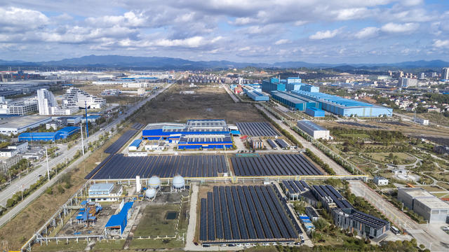 光伏项目 生态效益 降本增效 清洁能源 绿色转型 产业升级