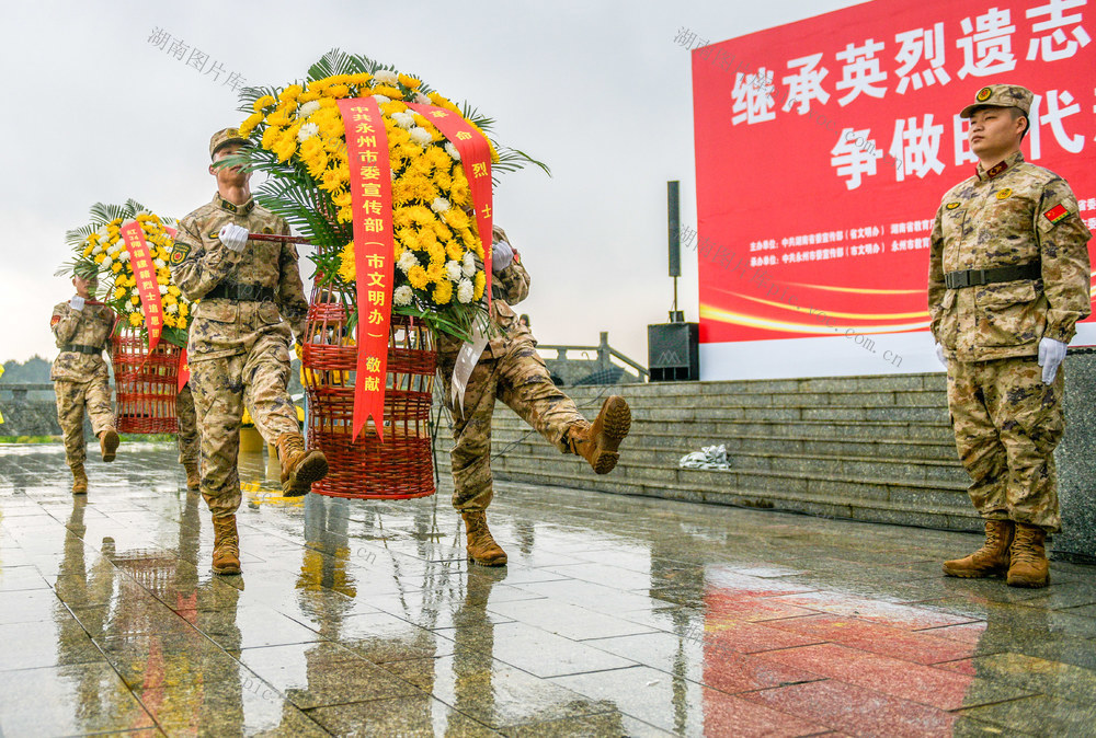 湖南道县：清明祭扫 缅怀英烈 