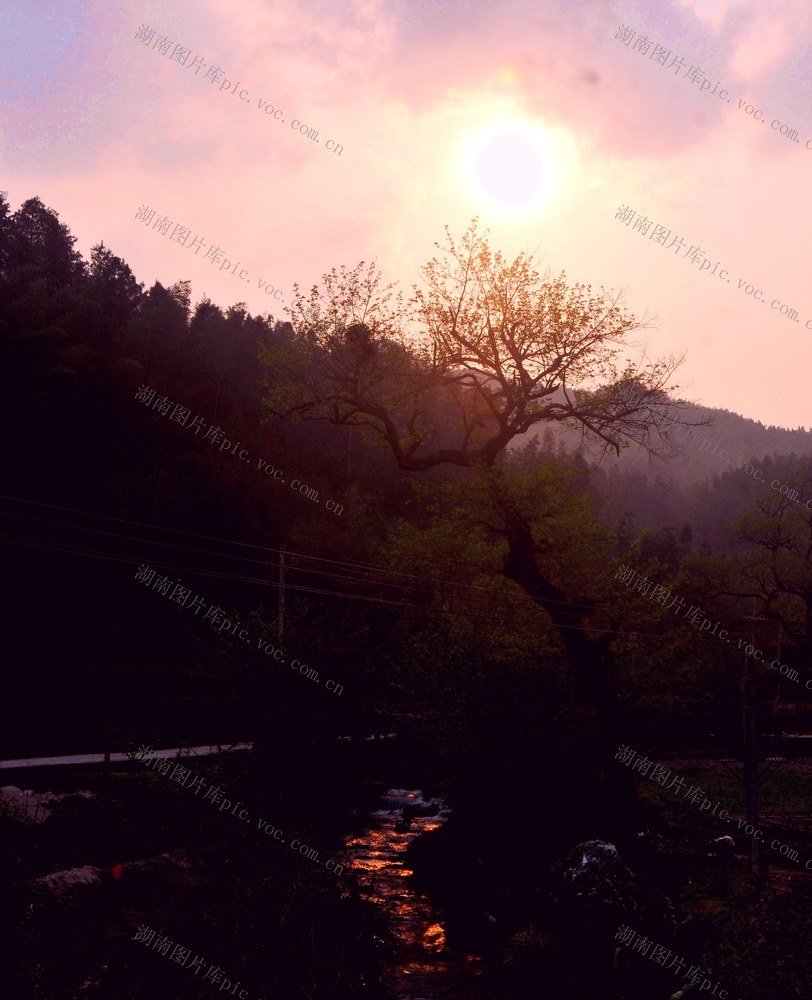 晚霞 山峰 仙境