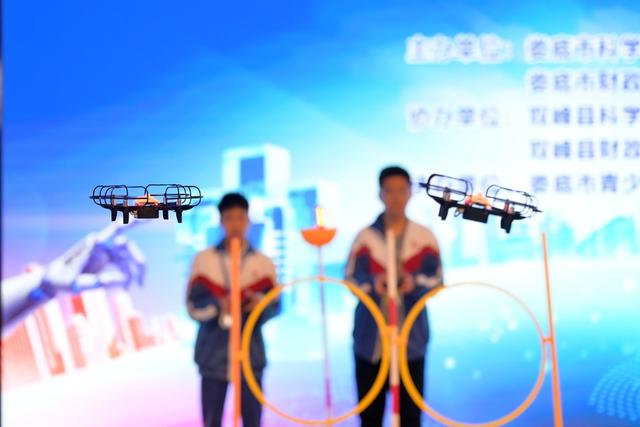机器人  科技   竞赛  无人机  编程