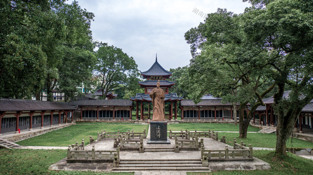 岳阳屈子文化园屈原雕像 岳阳汨罗 汨罗市 屈原雕像 