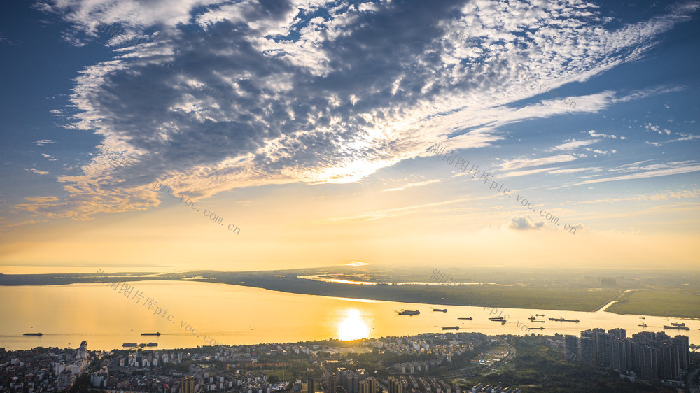 岳阳航拍 岳阳巴陵广场 岳阳洞庭湖风光 岳阳人文 岳阳旅游 洞庭湖日落 岳阳晚霞 湖南风光 