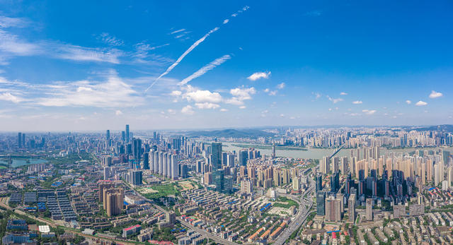 马栏山文化创意产业园 中国V谷 长沙马栏山文创园 马栏山视频文创园 马栏山视频 文创产业园 马栏山 开福区 航拍 马栏山创意中心 马栏山创智园 芒果TV 长沙视谷中心 马栏山出版园 湖南卫视 长沙地标建筑 长沙标志性建筑 产业园 创业园 产业集群 电视直播产业 数字产业 立交桥