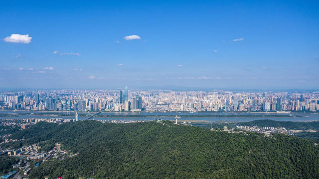 长沙岳麓山航拍 长沙岳麓山 长沙航拍 长沙城市风光 长沙旅游