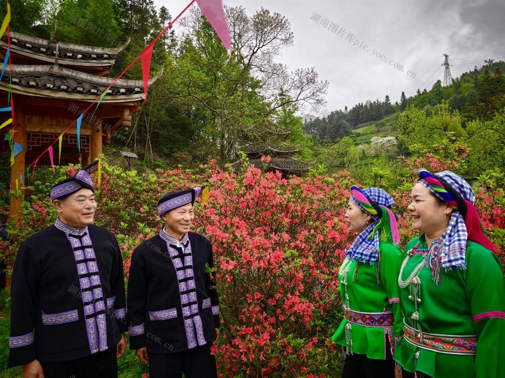 湘桂黔 红军 长征热土 边区民族 山歌节 杜鹃草堂 举行 增进 民族感情