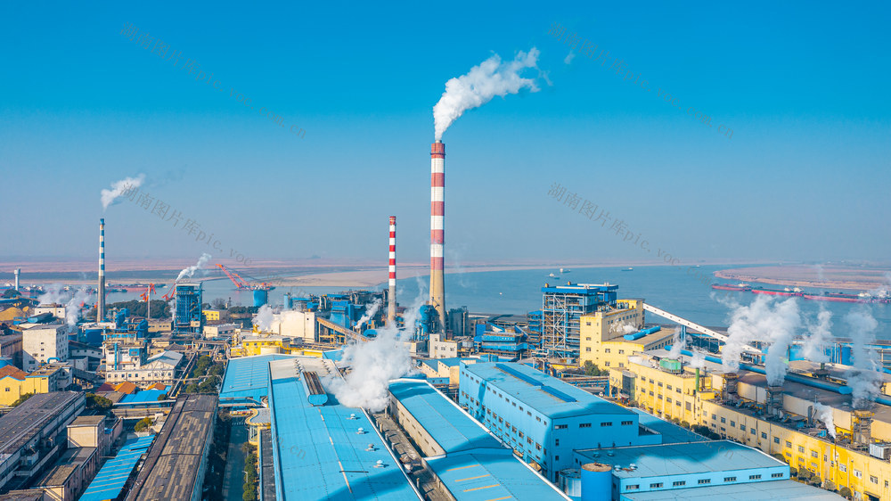 清洁能源 化工厂 火力发电 巨大烟囱 发电站 环境问题 燃料和发电 污染湖南岳阳 中国石化 巴陵石化工业 己内酰胺搬迁项目 石化工程项目 石化产业链 中国石油 石化重点工程 云溪岳化 云溪工业园  湖南工业 航拍 湖南千亿级化工 巴陵石油化工 化工能源 湖南工业航拍 巴陵石化