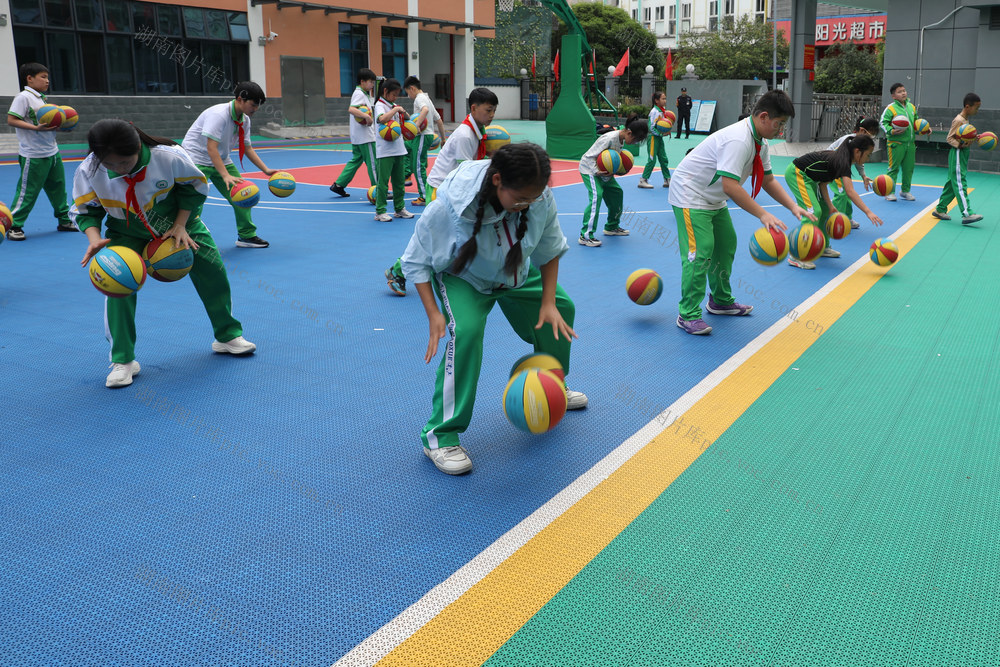 校园 篮球 土家族 小学 苗族 校园 湘BA 训练 篮球赛