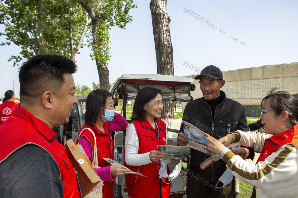 国际古迹遗址日，世界文化遗产，殷墟宫殿宗庙遗址，殷墟博物馆，殷墟文物保护志愿者，殷墟文物保护条例，游客，售票员，白俄罗斯