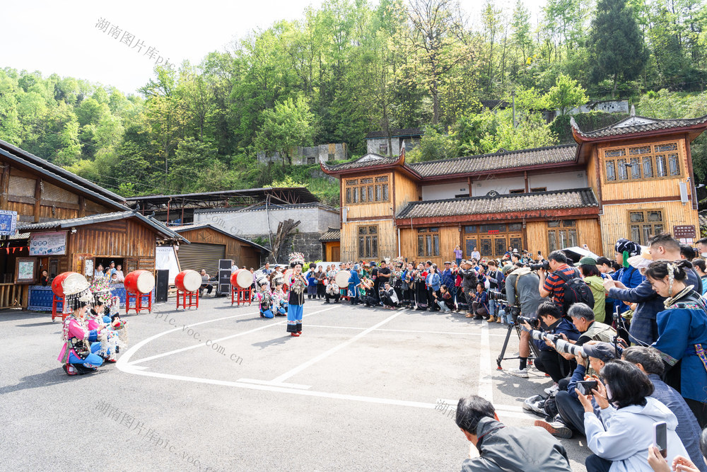 凤凰苗族三月三    苗族文化