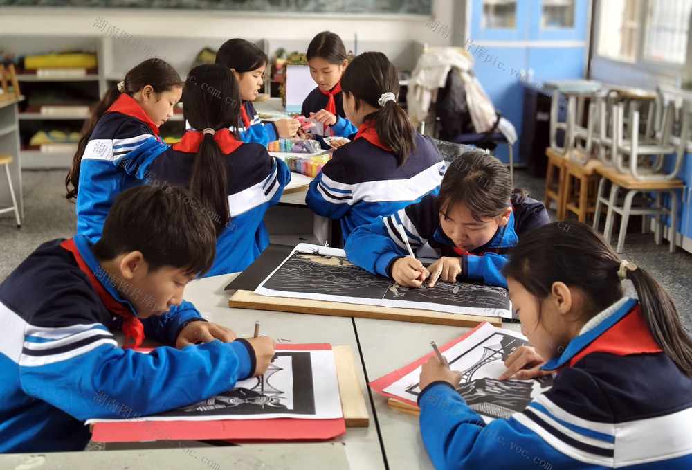 地球日 学生  雕刻 绘画  手工 地貌   环保