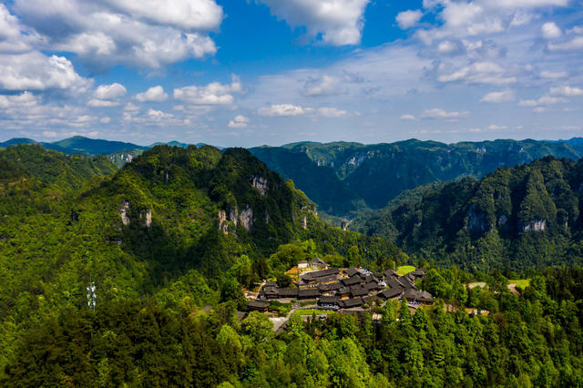 十八洞  旅游  绿色  春天  湘西 花垣 