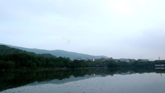 天马山景区桃子湖
