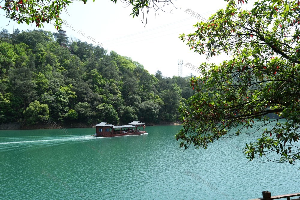 游览石燕湖