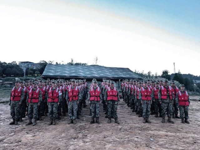训练 东江湖 民兵 冲锋舟 应急演练 防汛抗灾 夜训 