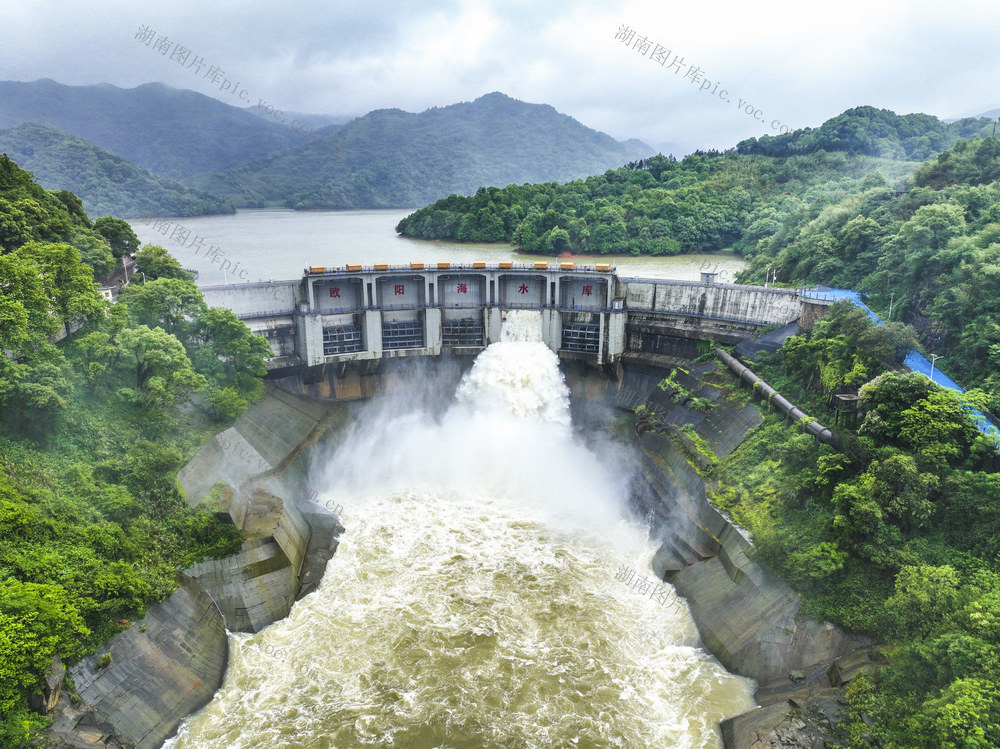 防汛 开闸泄洪  防洪  水库  安全度汛  强降雨  应急防汛 抗洪