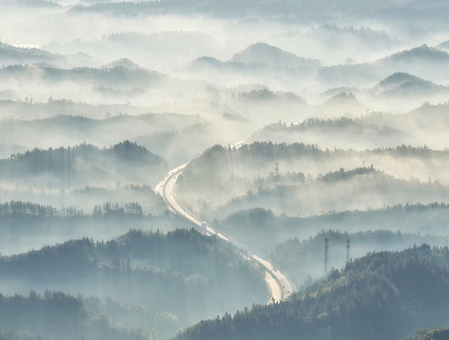 山乡  晨雾 美景
