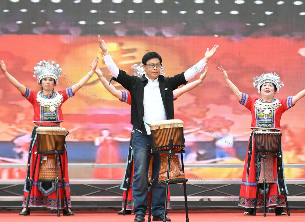 城步 文化惠民  节目演出  闹热 五一 小长假