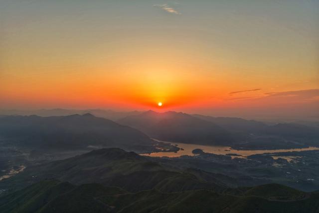 宜山，日出，朝晖，潇水，盘山公路，无人机，航拍