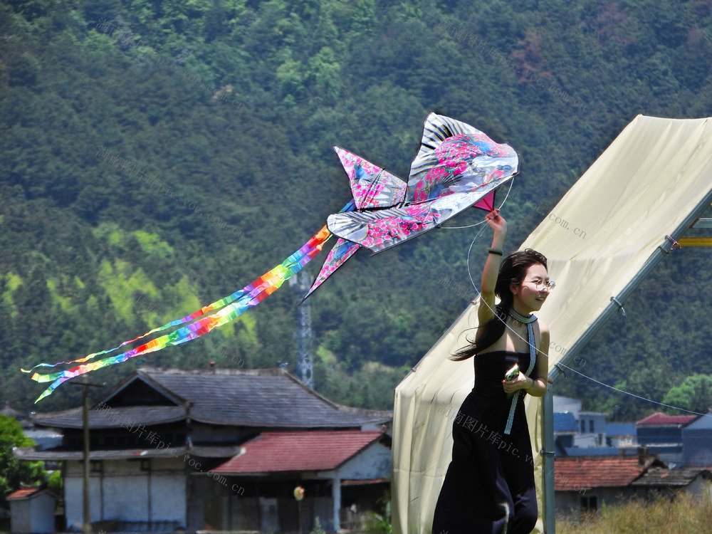 通道 度假 村 市民 游客 放 风筝 游玩