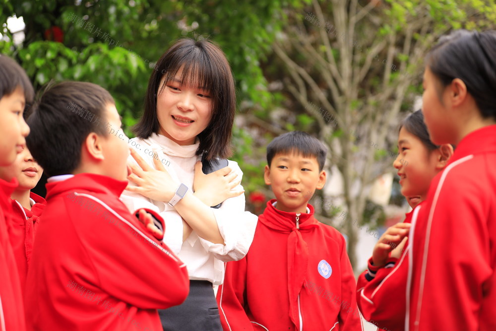 千里 帮扶 传 课韵