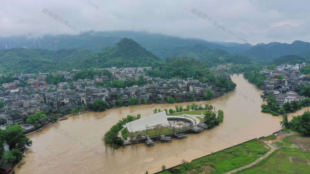 暴雨 湘西 水位上涨