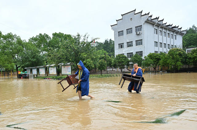 强降雨 抗洪救灾 自救