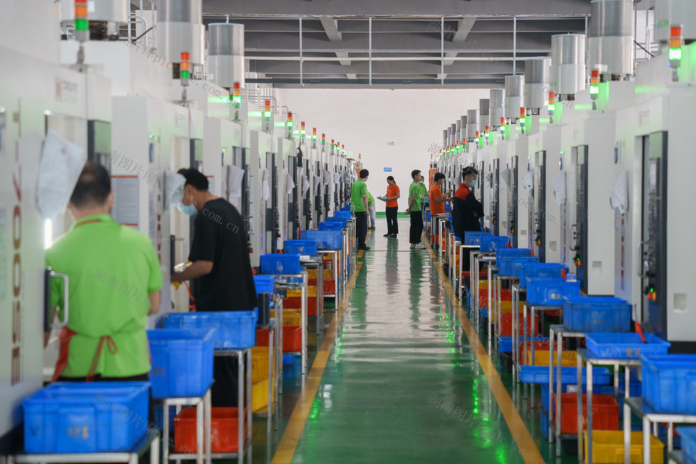 工业 实体经济 制造业 二季度 双过半