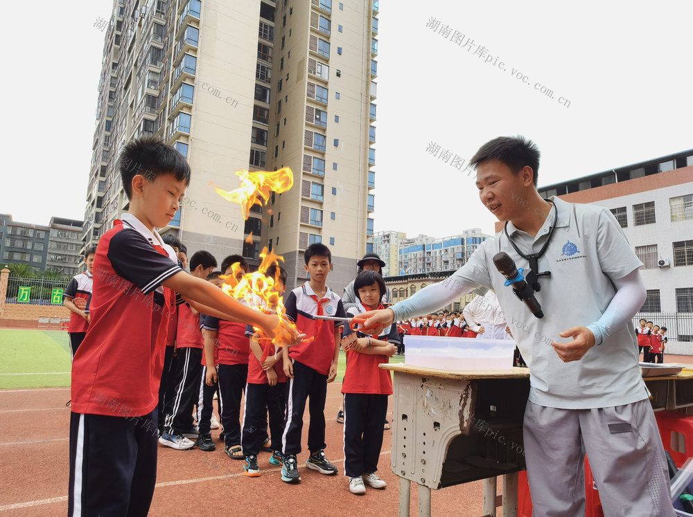 嘉禾：科普进校园