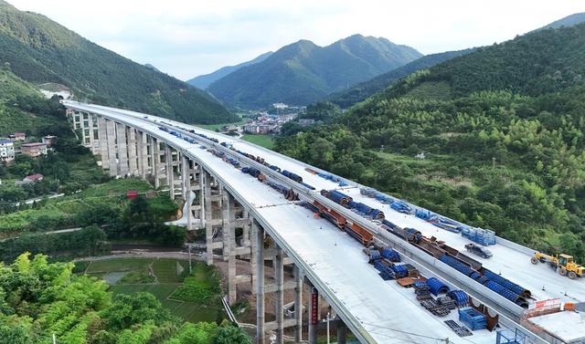  零道高速建设加速推进