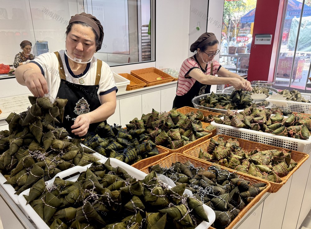 端午临近“粽”飘香
