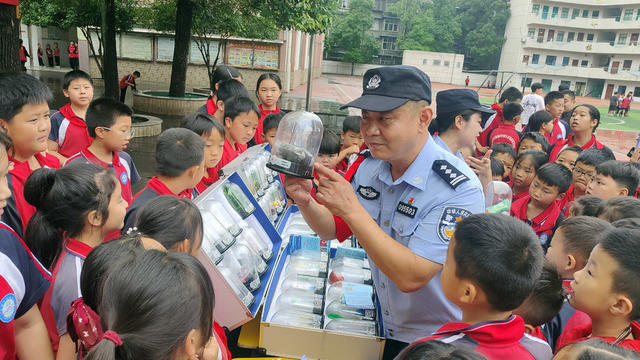 禁毒 宣教  校园  师生