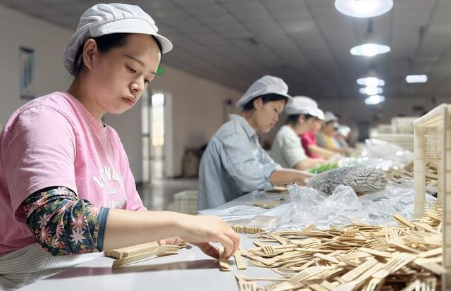 城步 外贸 出口 订单 过半