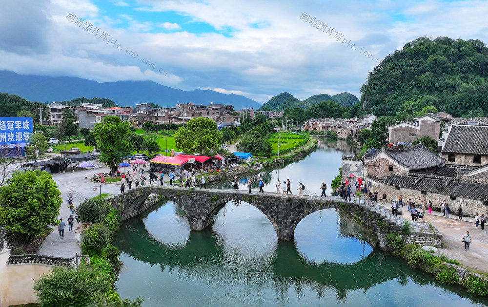 旅游  古村  盛夏