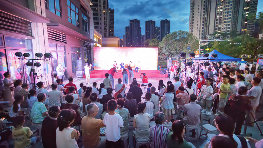 郴州市   文明进小区  文明赶大集    北湖区  恒大华府 
  金科郡   广场  文艺汇演 
 好人宣讲    便民服务  消防工  文明宣传  消防安全  助农惠民  社区夜市  文明实践  