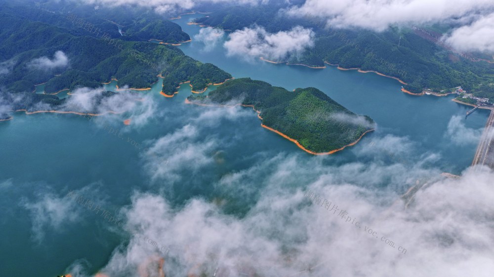 常宁 湿地公园 云雾 山峰 湖水 村庄