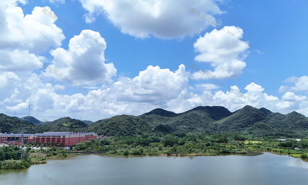 生态水库美如画