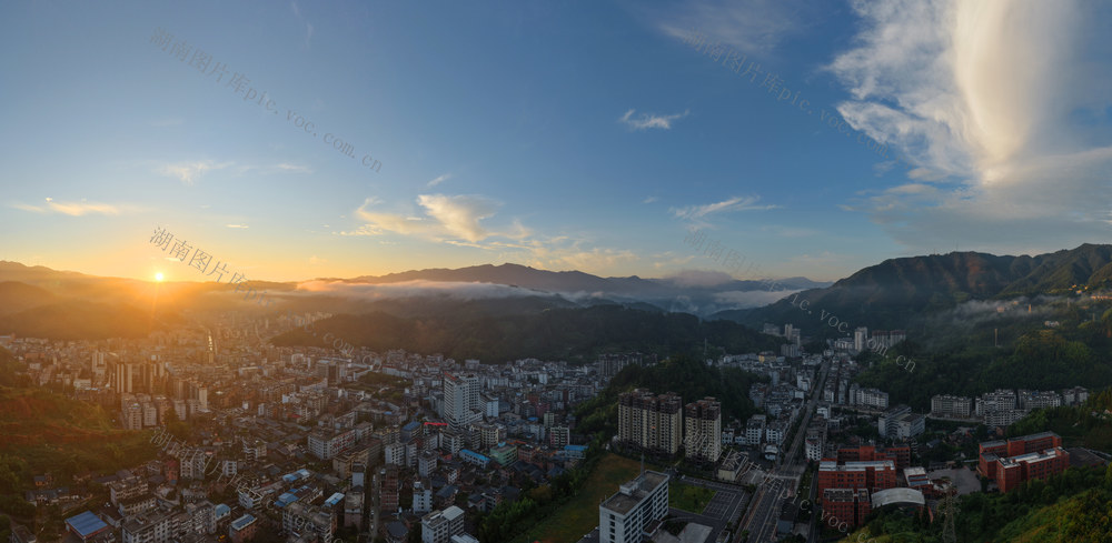 中国氧都、长寿桂东、桂东日出、诸广山脉、云雾仙境、山城晨晓